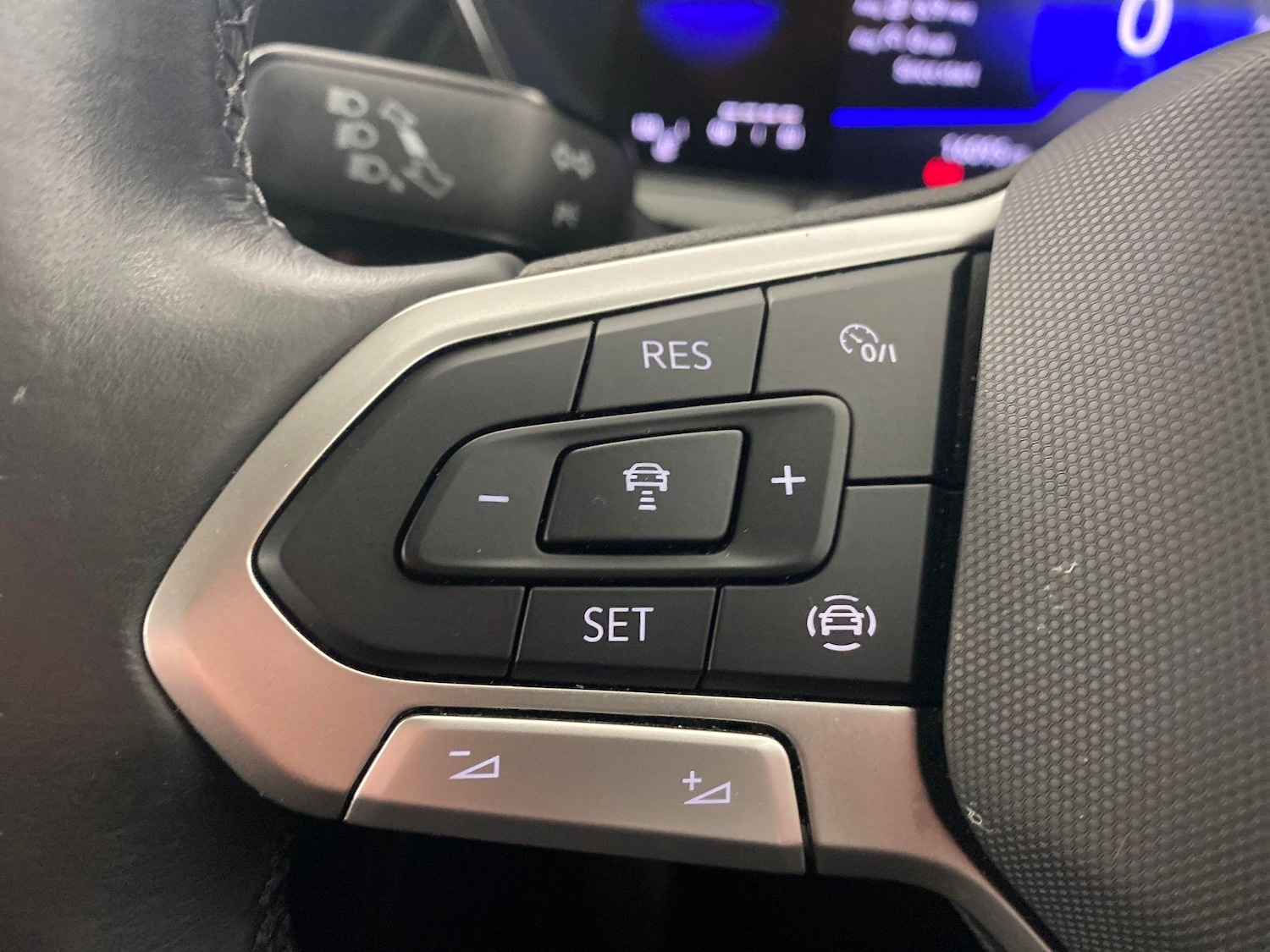 Used Volkswagen T-Cross 2023 for sale - 76971725: Photo 17