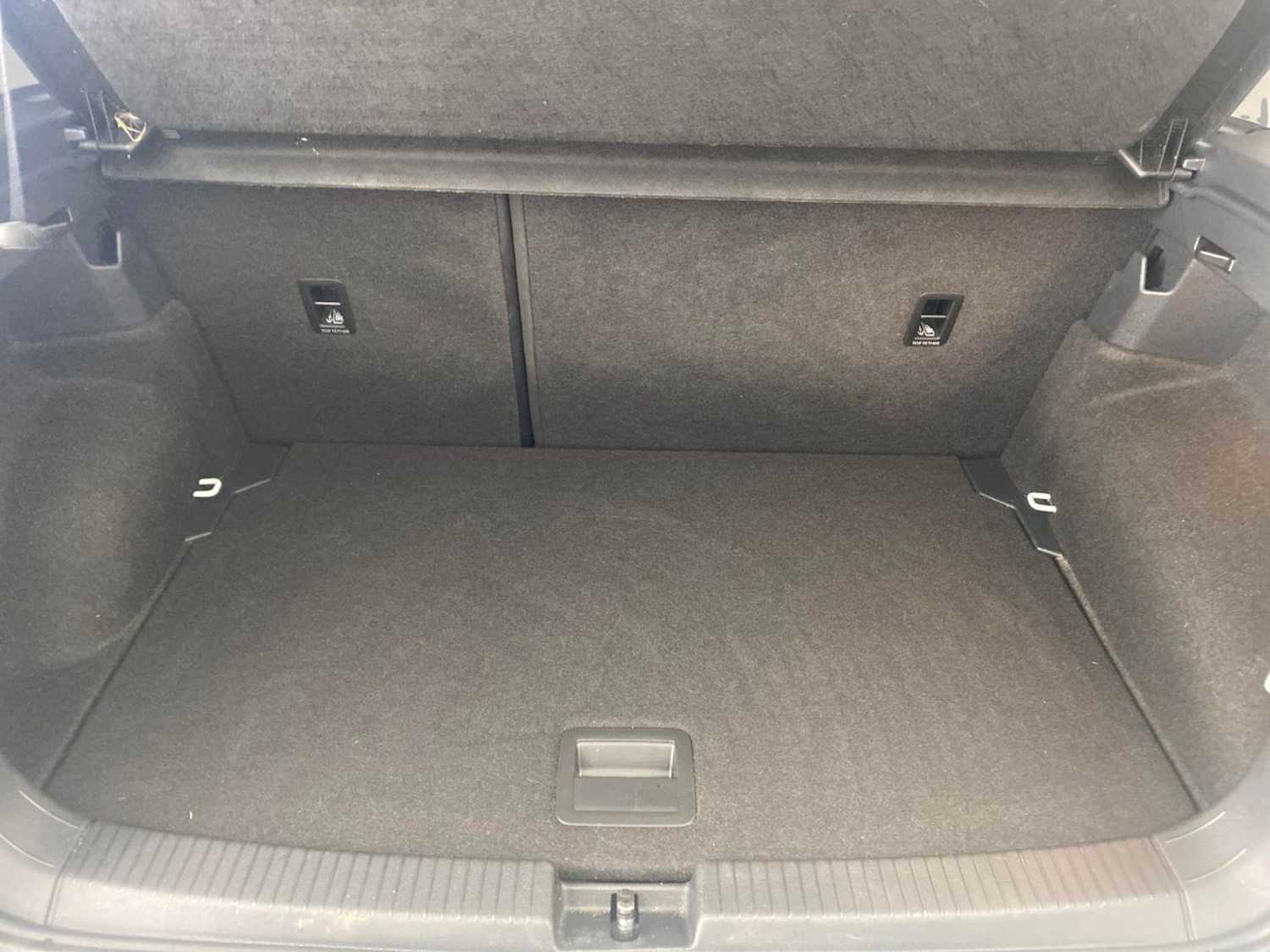 Used Volkswagen T-Cross 2023 for sale - 76971725: Photo 6