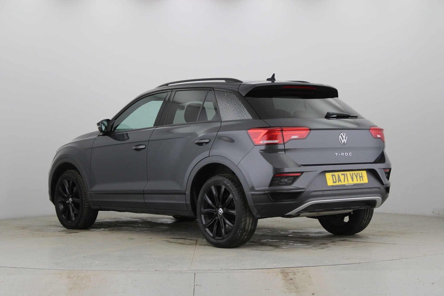 Used Volkswagen T-Roc 2021 for sale - 77186728: Photo 11
