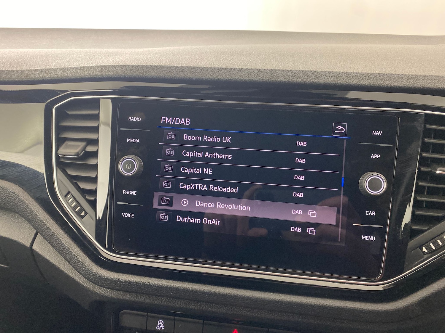 Used Volkswagen T-Roc 2021 for sale - 77186728: Photo 5