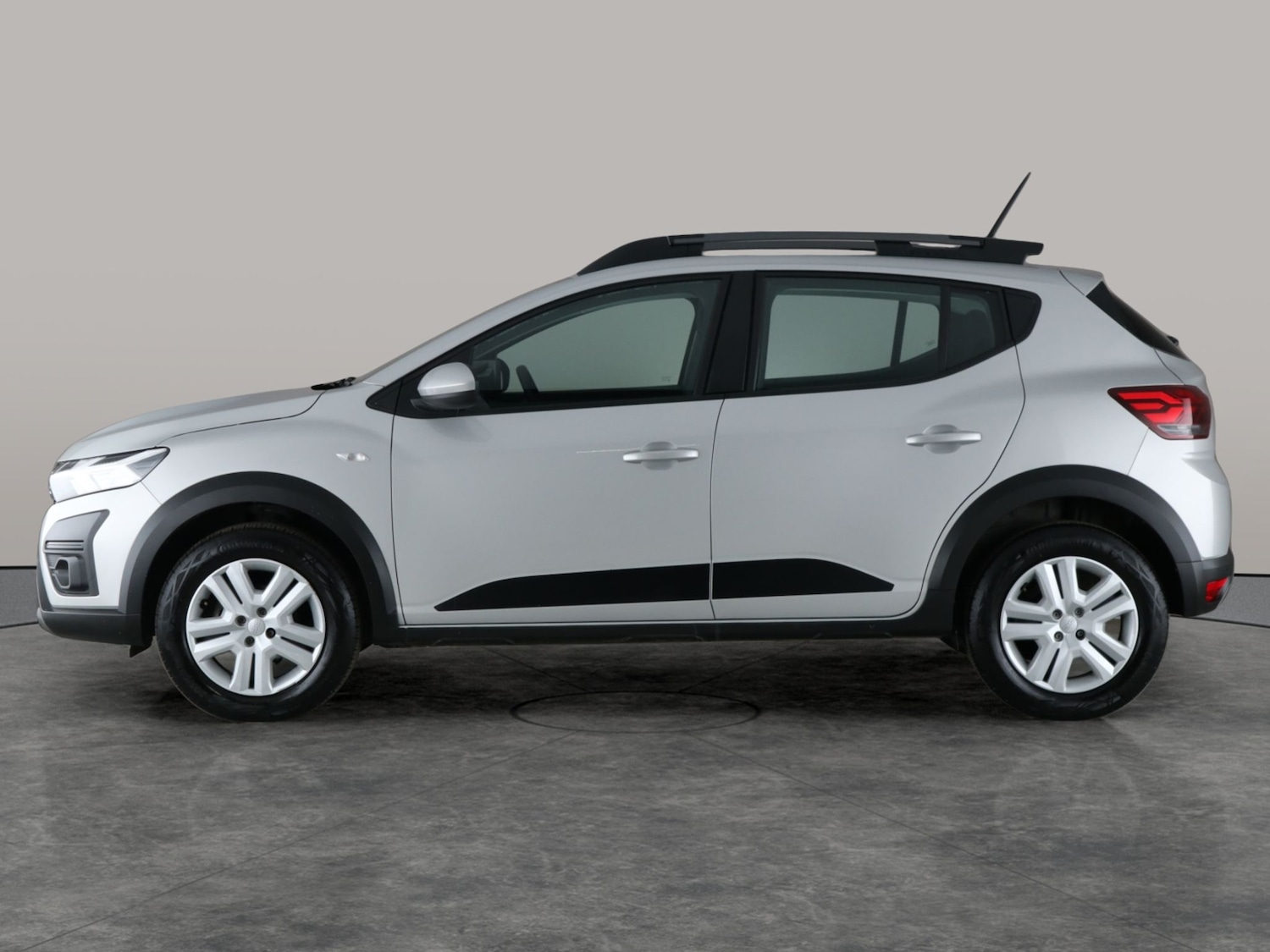 Used Dacia Sandero Stepway 2024 for sale - 76935090: Photo 13