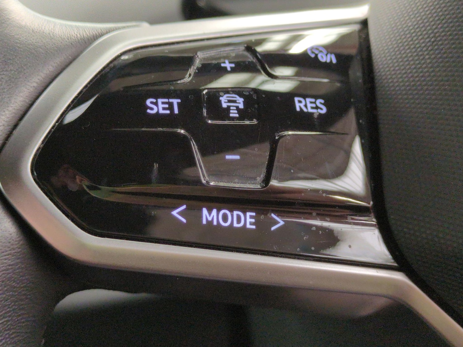 Used Volkswagen ID.4 2022 for sale - 76587885: Photo 21