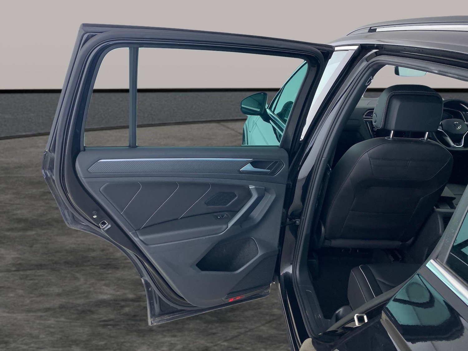 Used Volkswagen Tiguan 2023 for sale - 78079302: Photo 21