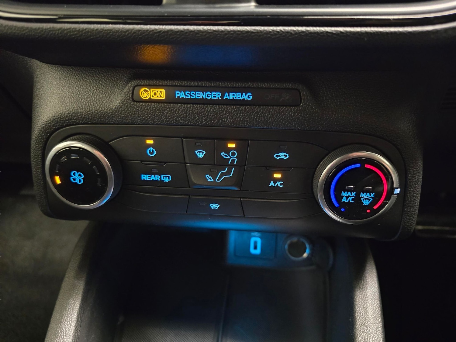 Used Ford Focus 2020 for sale - 76587902: Photo 16