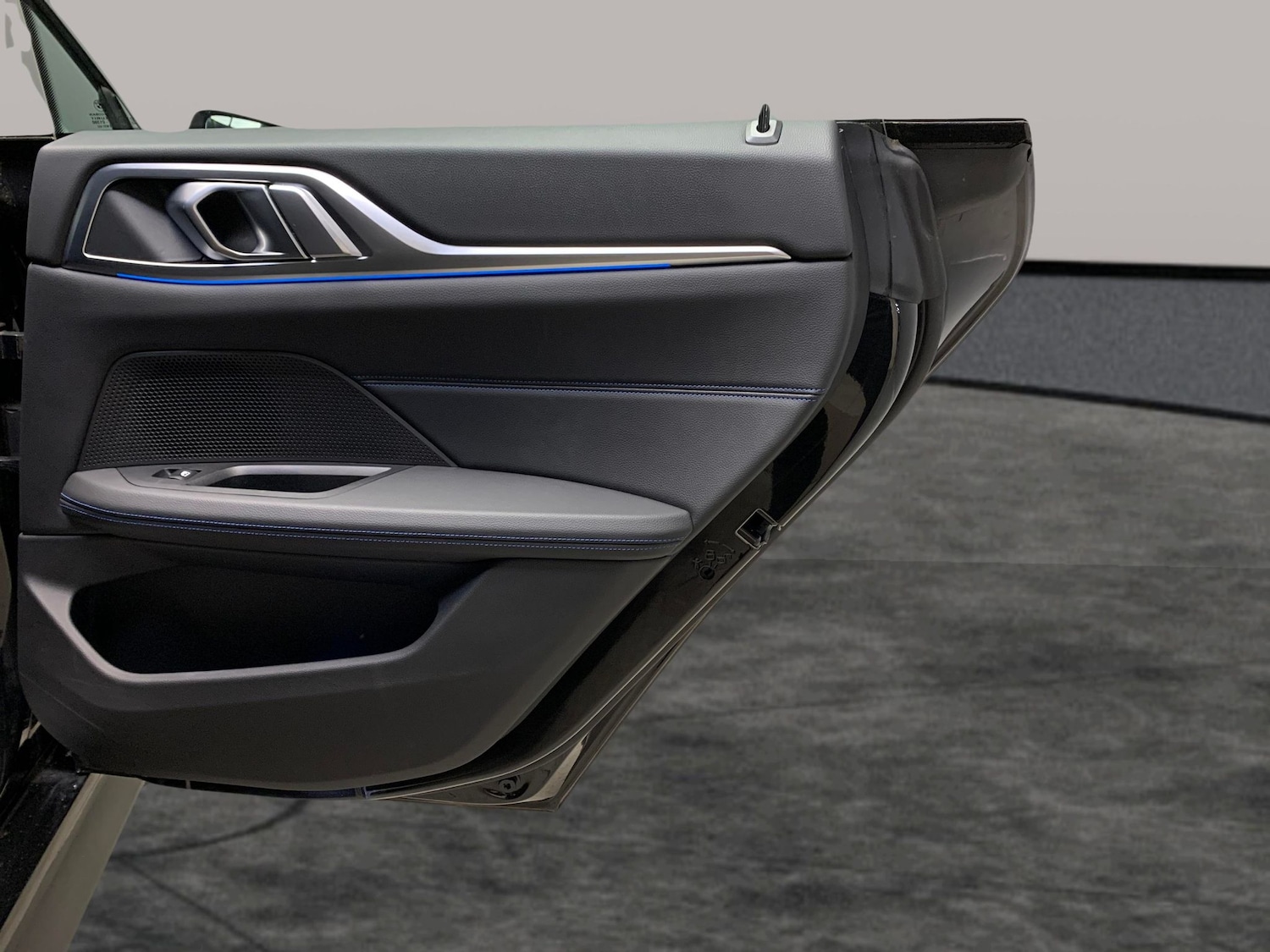 Used BMW i4 2022 for sale - 76487772: Photo 35