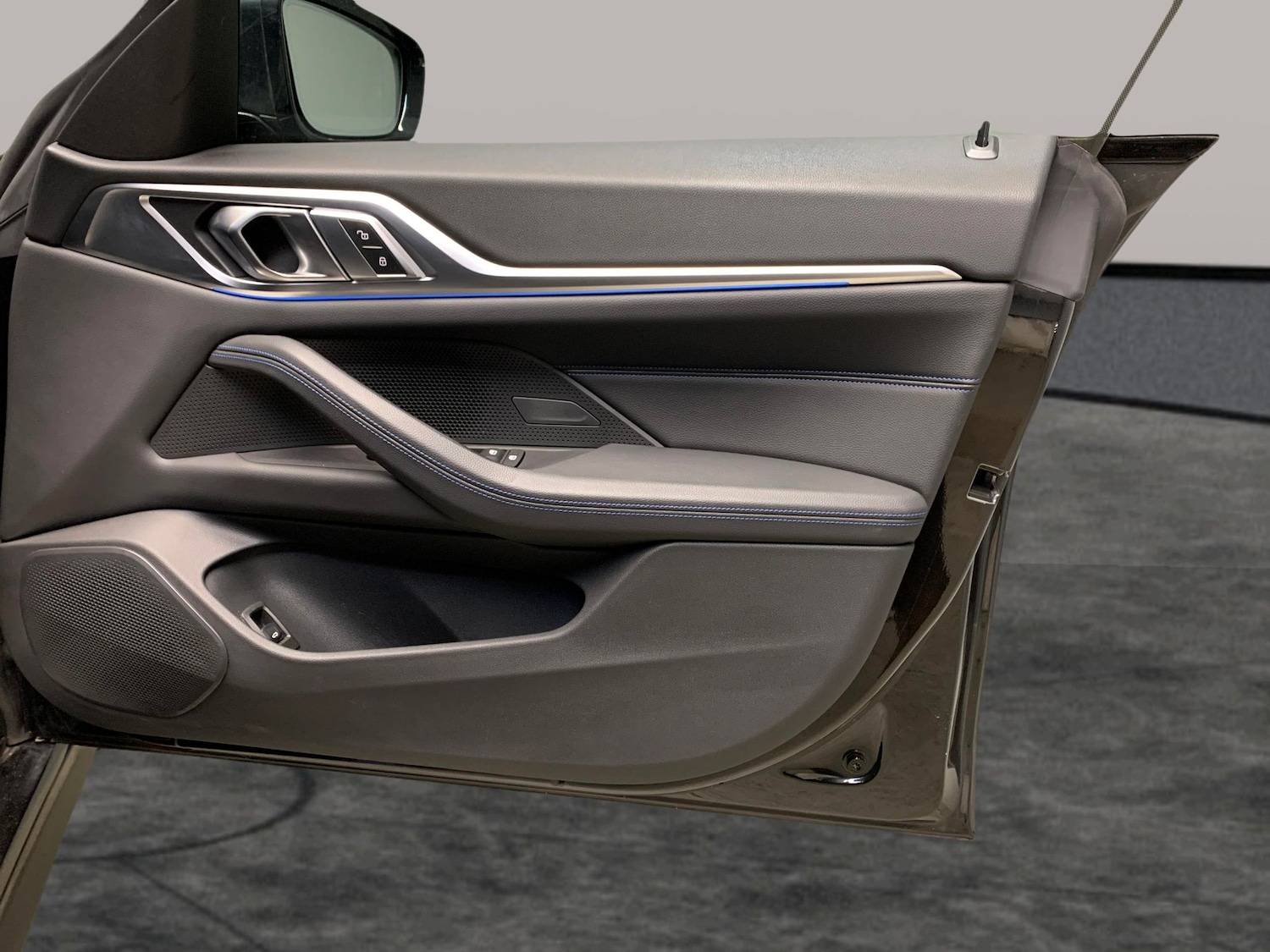 Used BMW i4 2022 for sale - 76487772: Photo 36