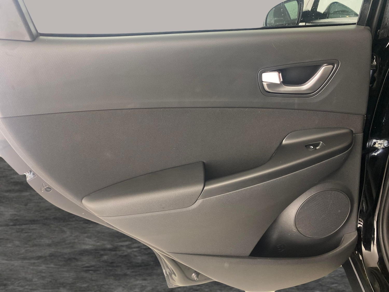 Used Hyundai KONA 2021 for sale - 76131910: Photo 35