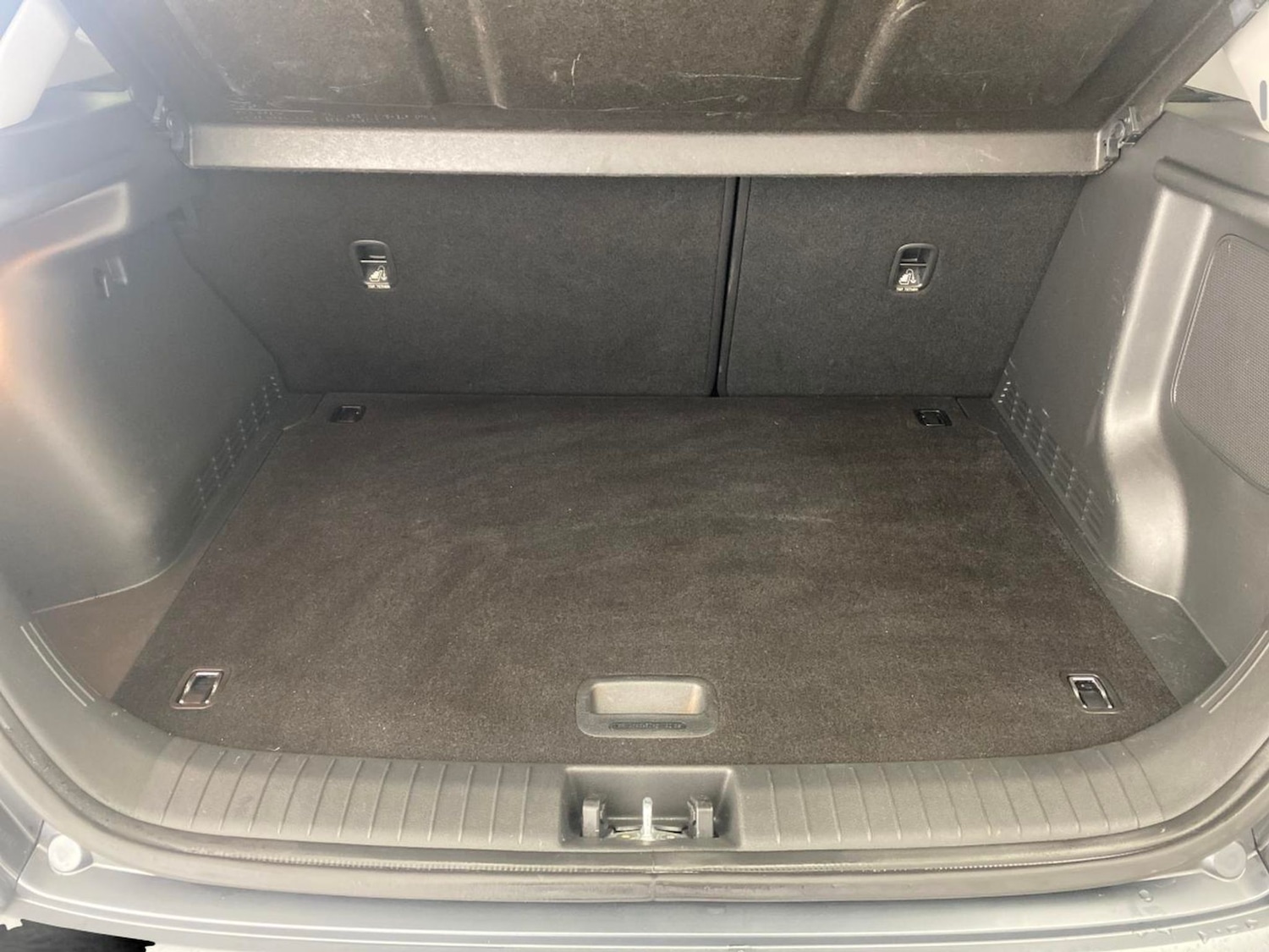 Used Hyundai KONA 2021 for sale - 76131910: Photo 9