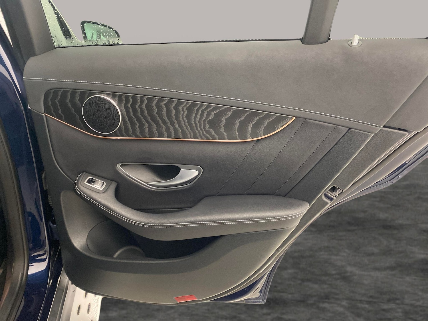 Used Mercedes-Benz EQC 2022 for sale - 76330910: Photo 38