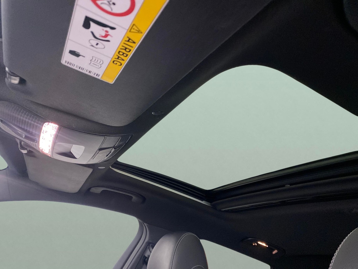 Used Mercedes-Benz EQC 2022 for sale - 76330910: Photo 7