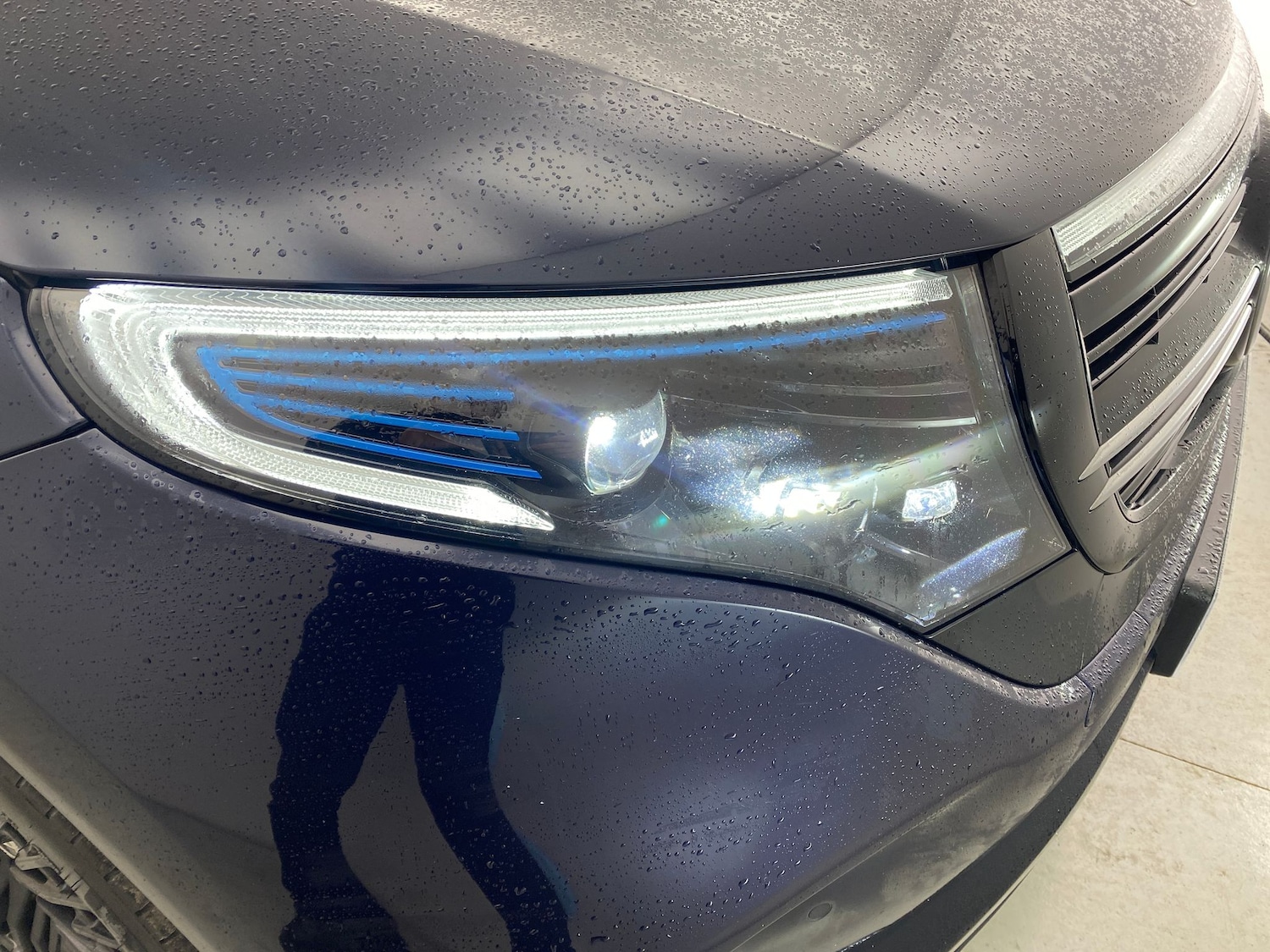 Used Mercedes-Benz EQC 2022 for sale - 76330910: Photo 8