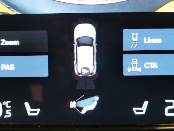 Used Volvo XC40 2022 for sale - 76320581: Photo 21