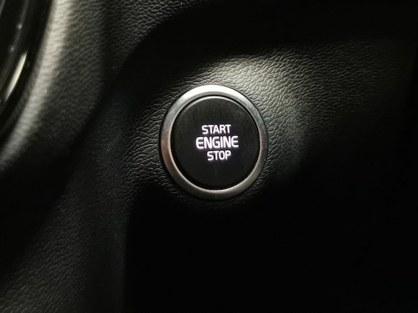 Used Volvo XC40 2022 for sale - 76320581: Photo 24