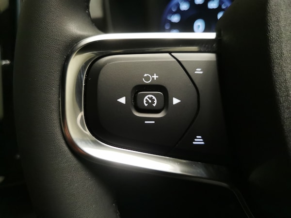 Used Volvo XC40 2022 for sale - 76320581: Photo 26