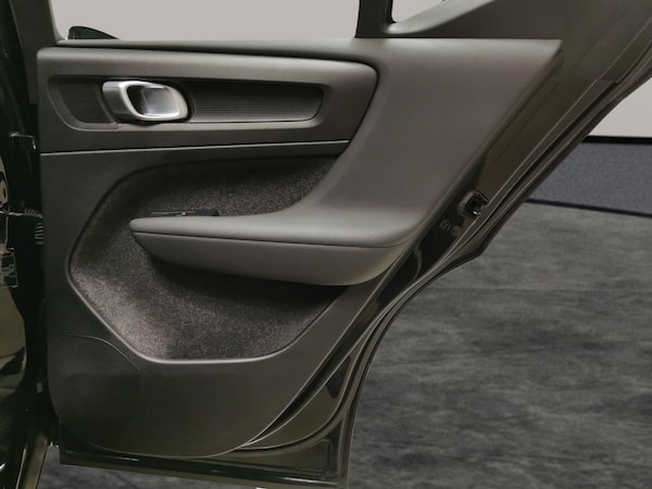 Used Volvo XC40 2022 for sale - 76320581: Photo 38