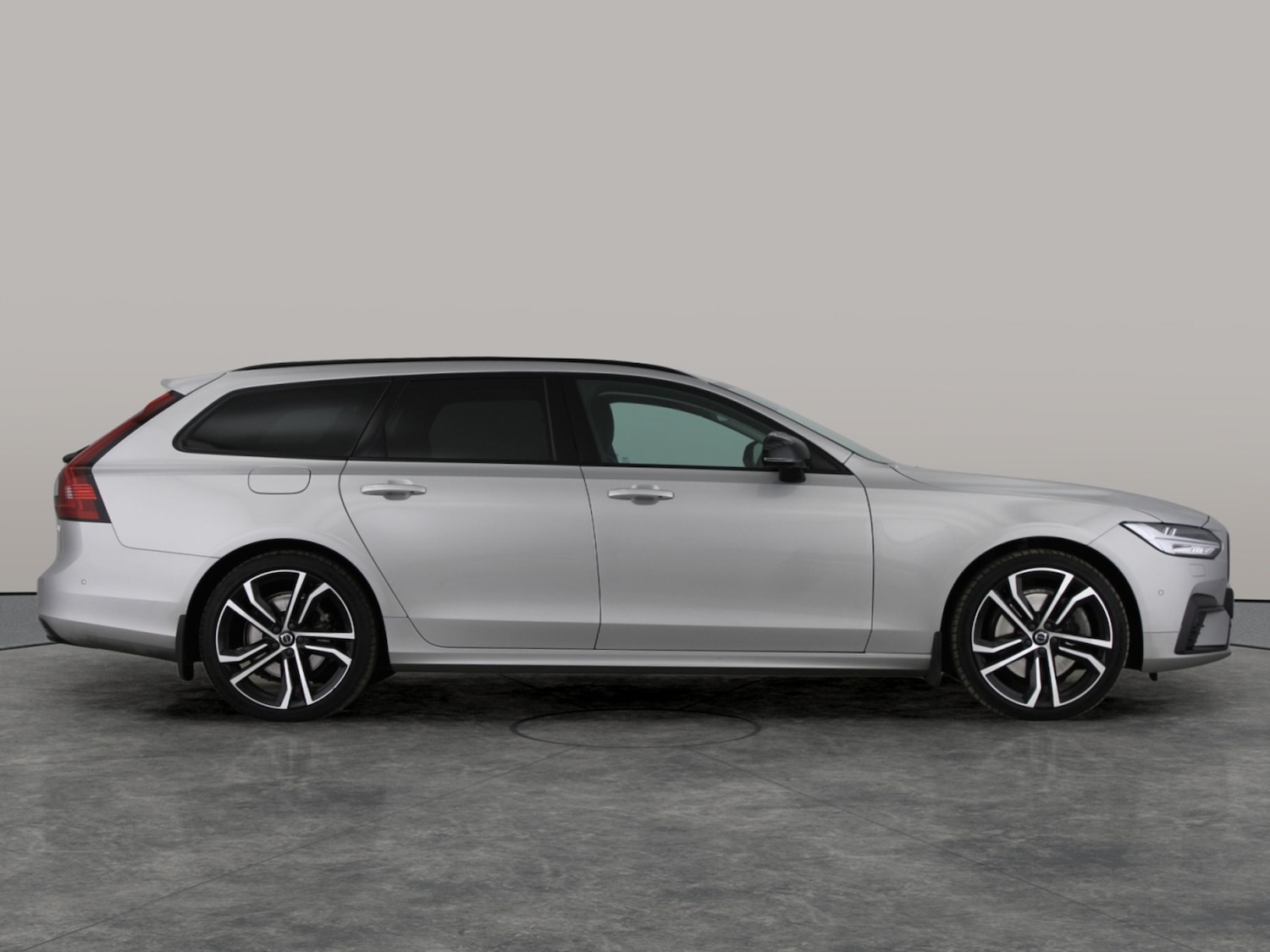 Used Volvo V90 2022 for sale - 76566124: Photo 10