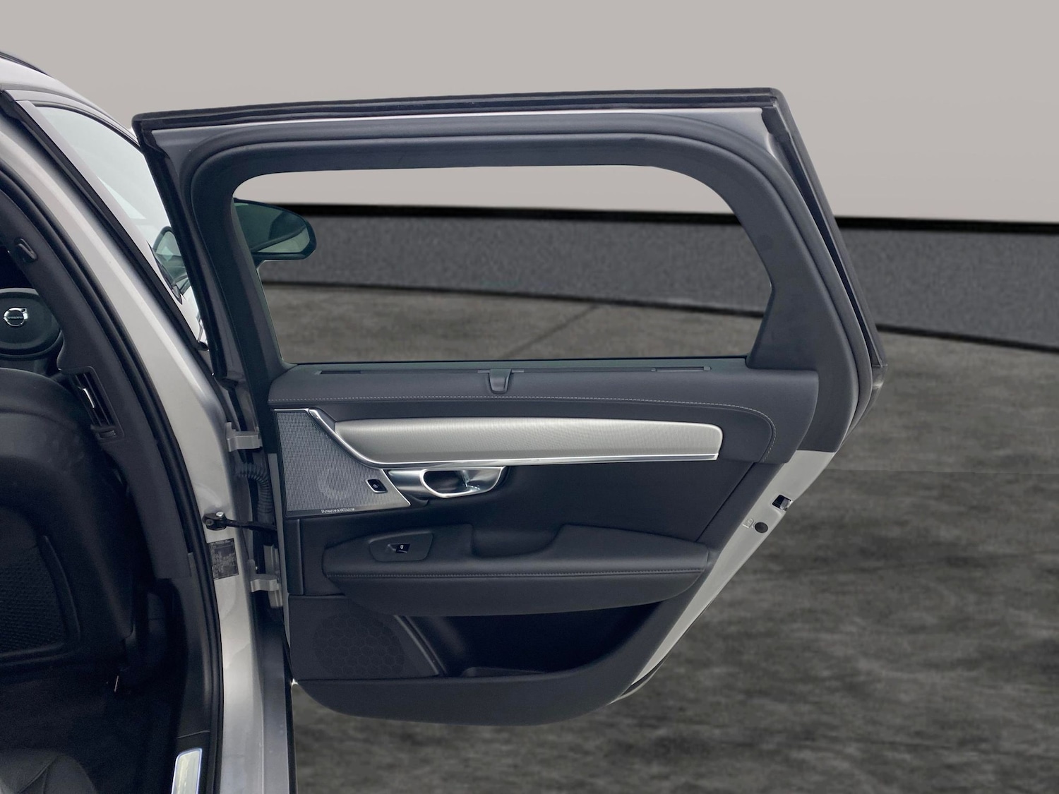 Used Volvo V90 2022 for sale - 76566124: Photo 35