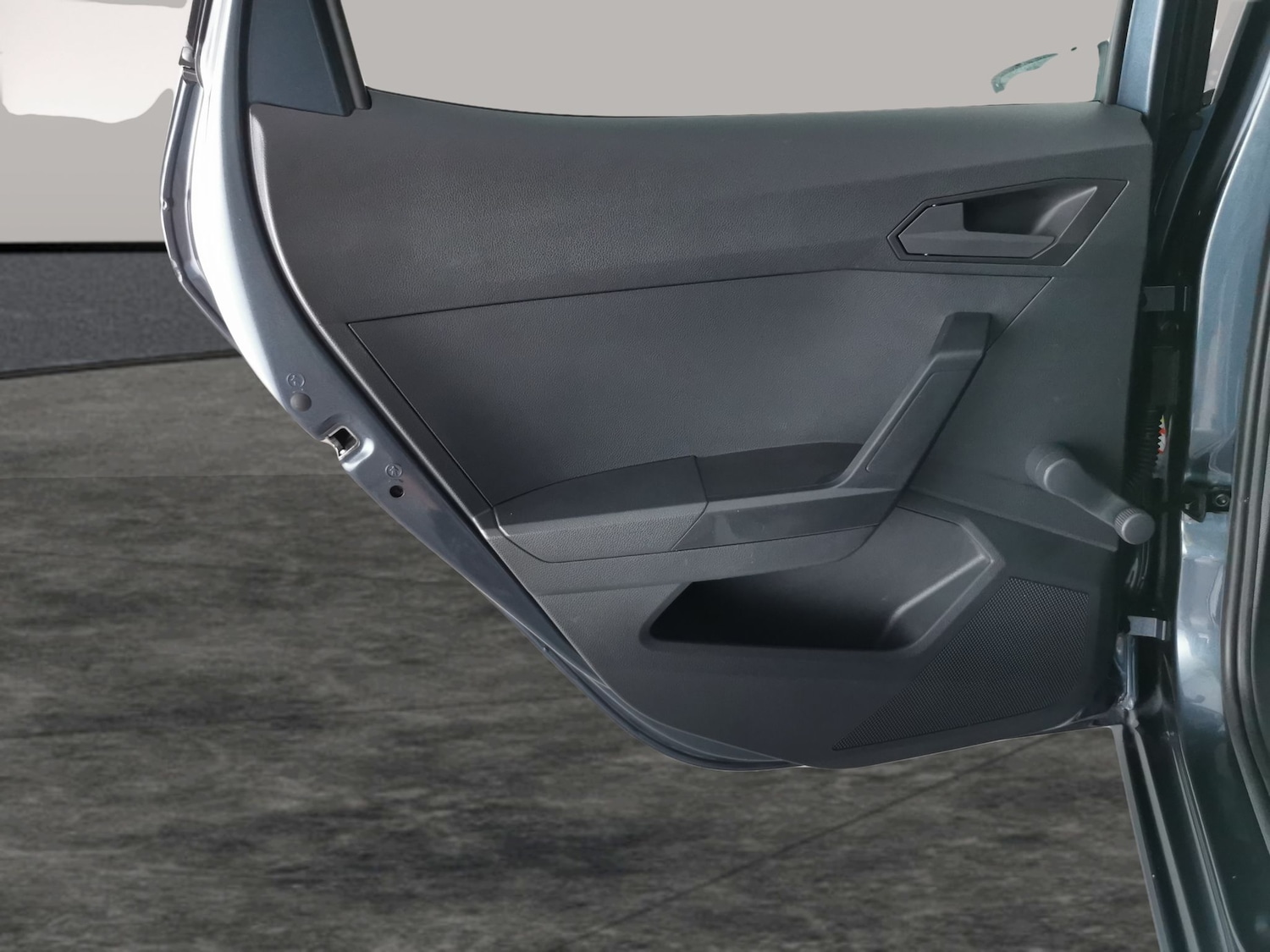 Vehicle 33
