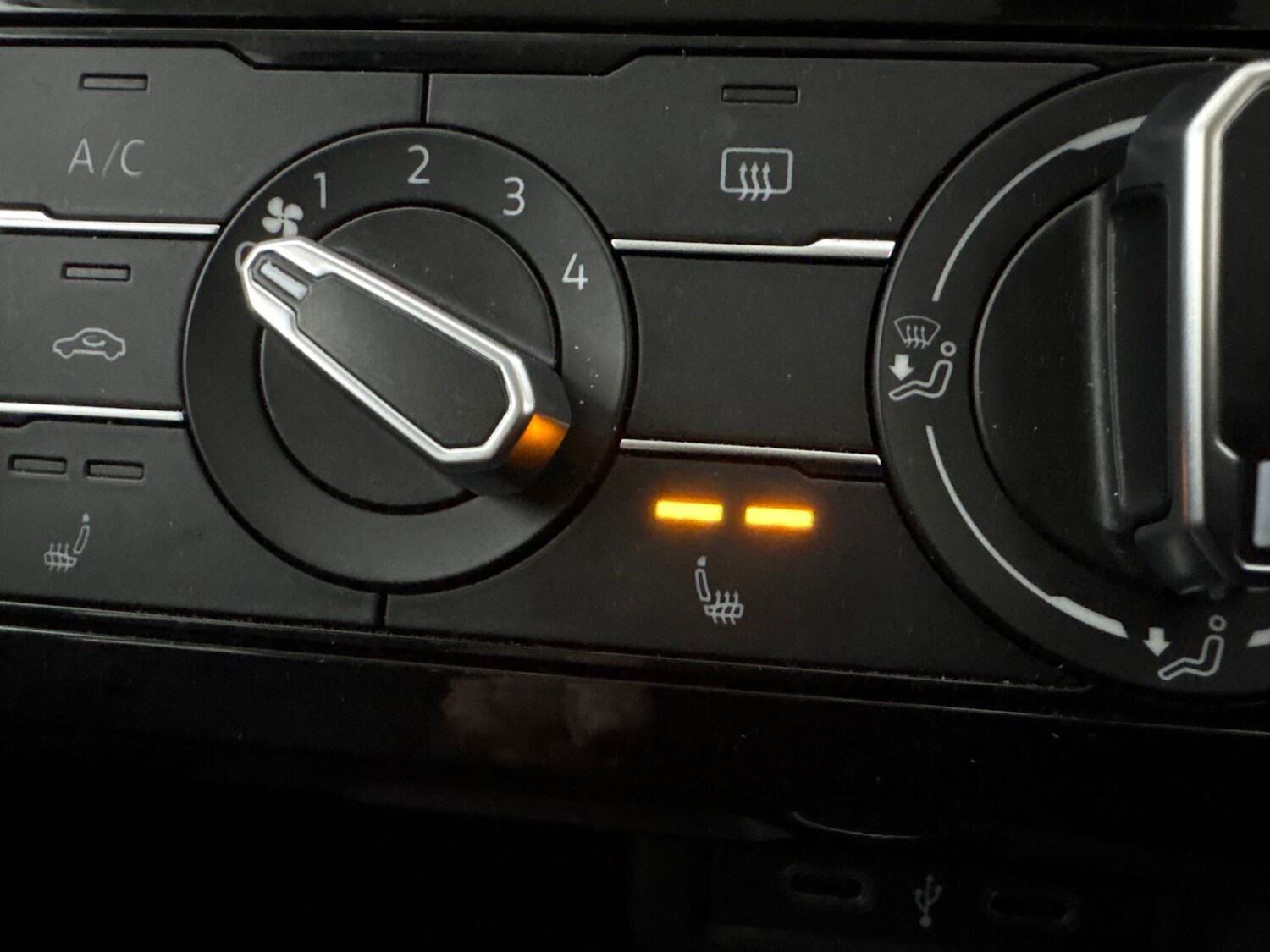 Used Volkswagen T-Cross 2022 for sale - 77799998: Photo 14