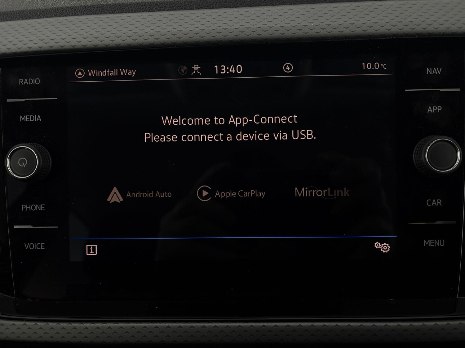 Used Volkswagen T-Cross 2022 for sale - 77799998: Photo 18