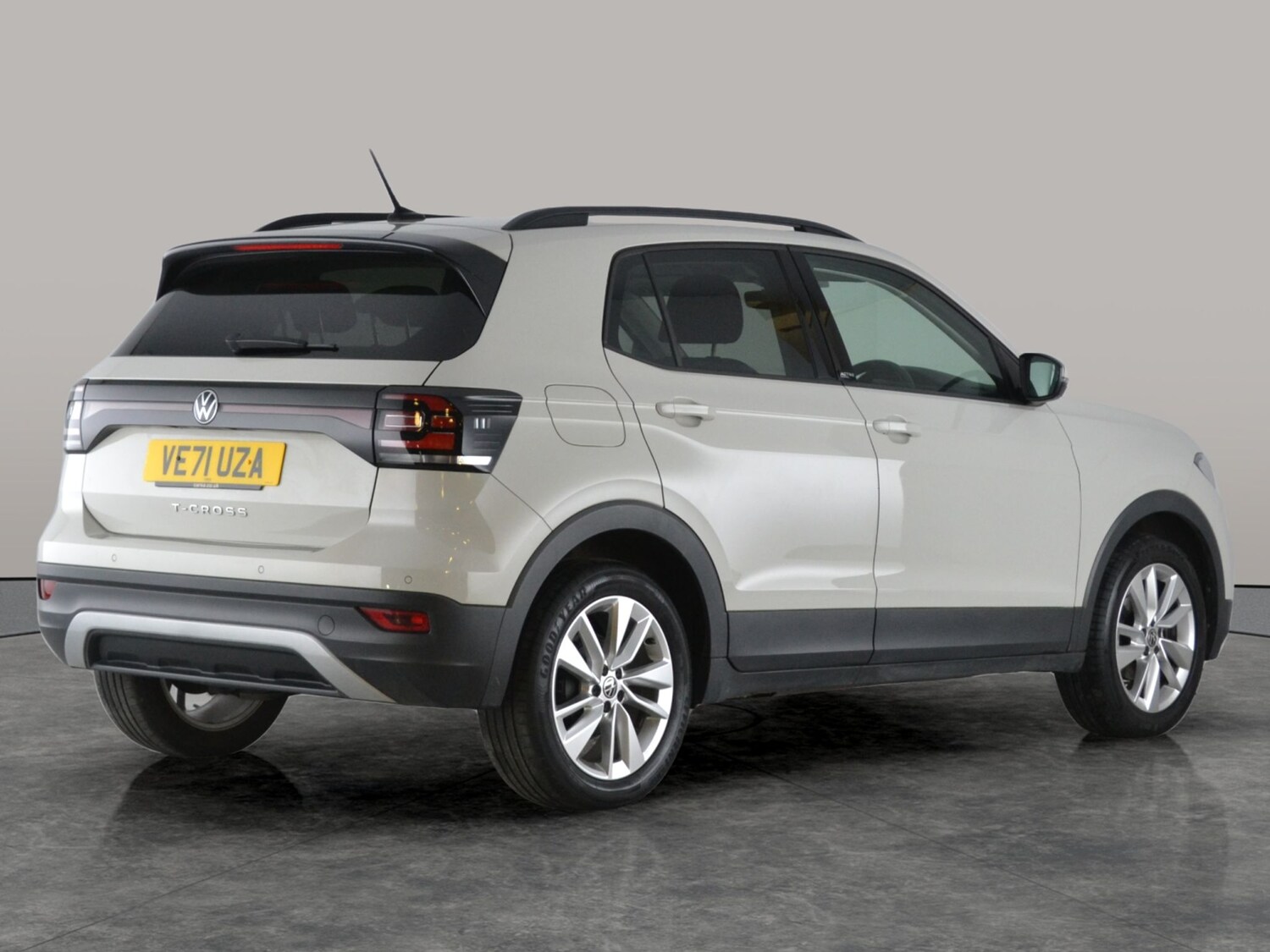 Used Volkswagen T-Cross 2022 for sale - 77799998: Photo 9