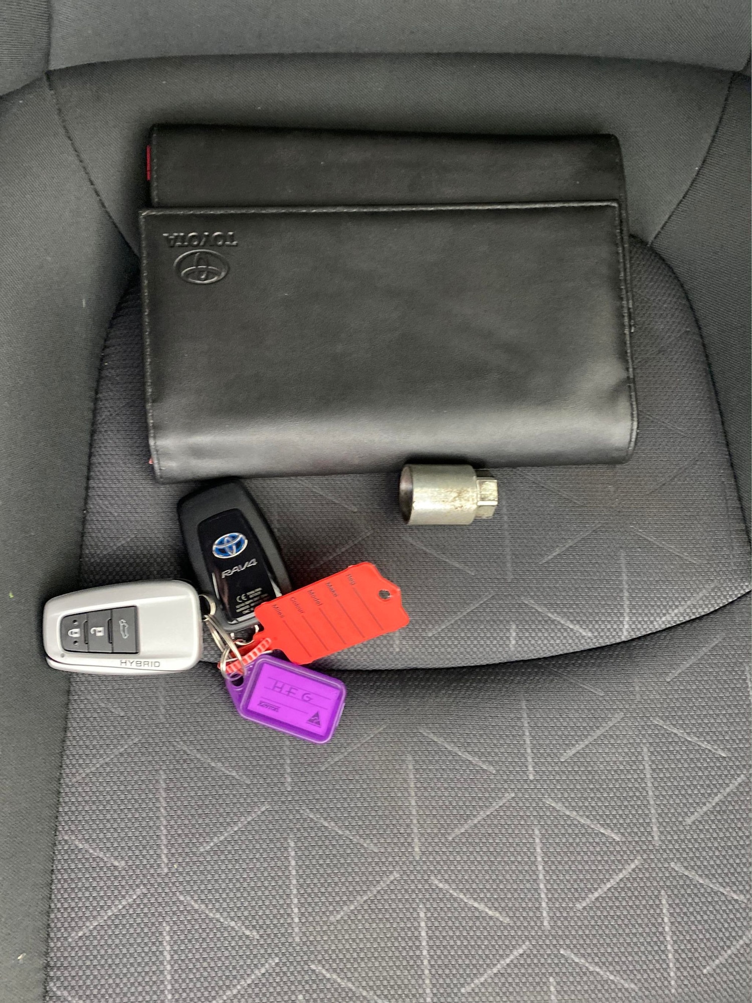 Used Toyota RAV4 2021 for sale - 78079214: Photo 27