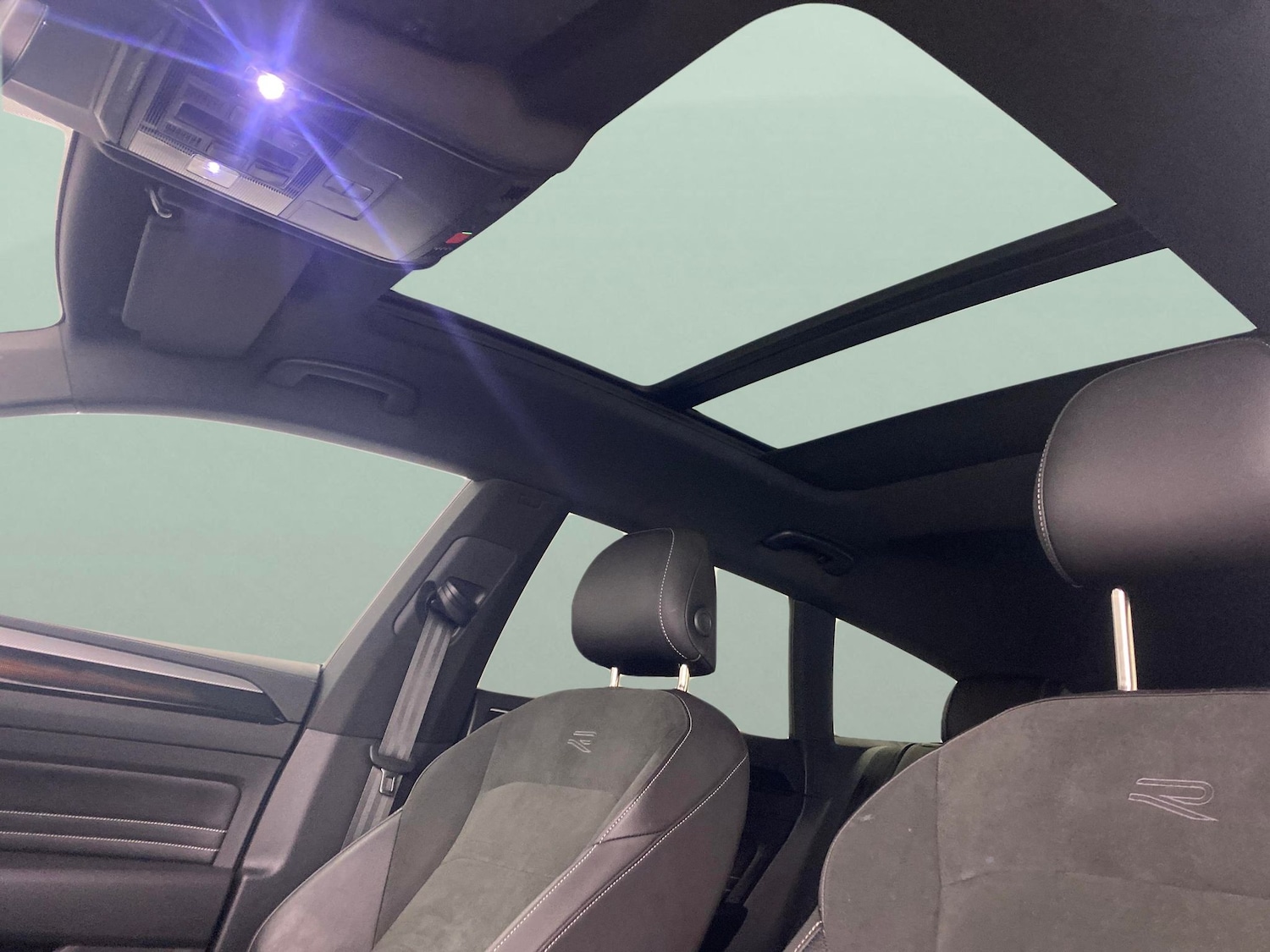 Used Volkswagen Arteon 2023 for sale - 77641139: Photo 5