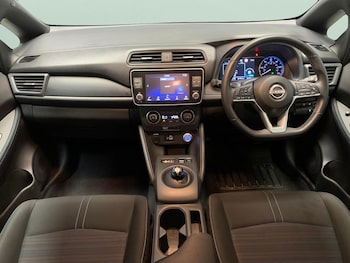 Used Nissan Leaf 2022 for sale - 76382916: Photo