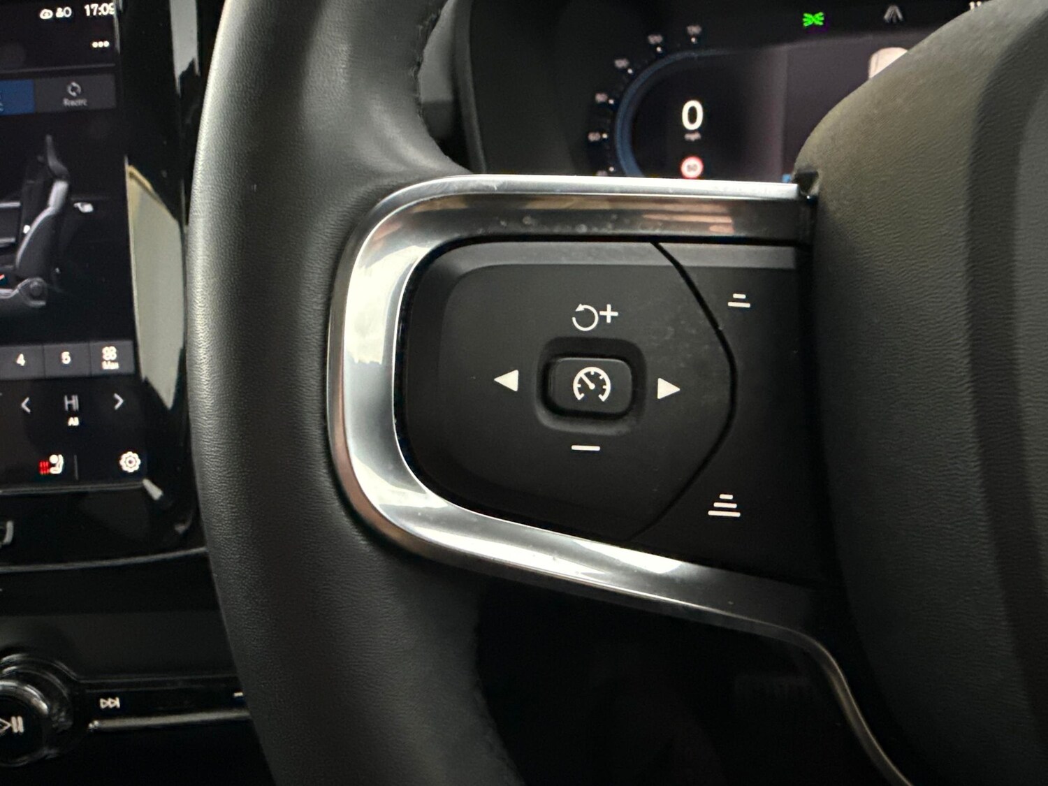 Used Volvo C40 2022 for sale - 77555754: Photo 20