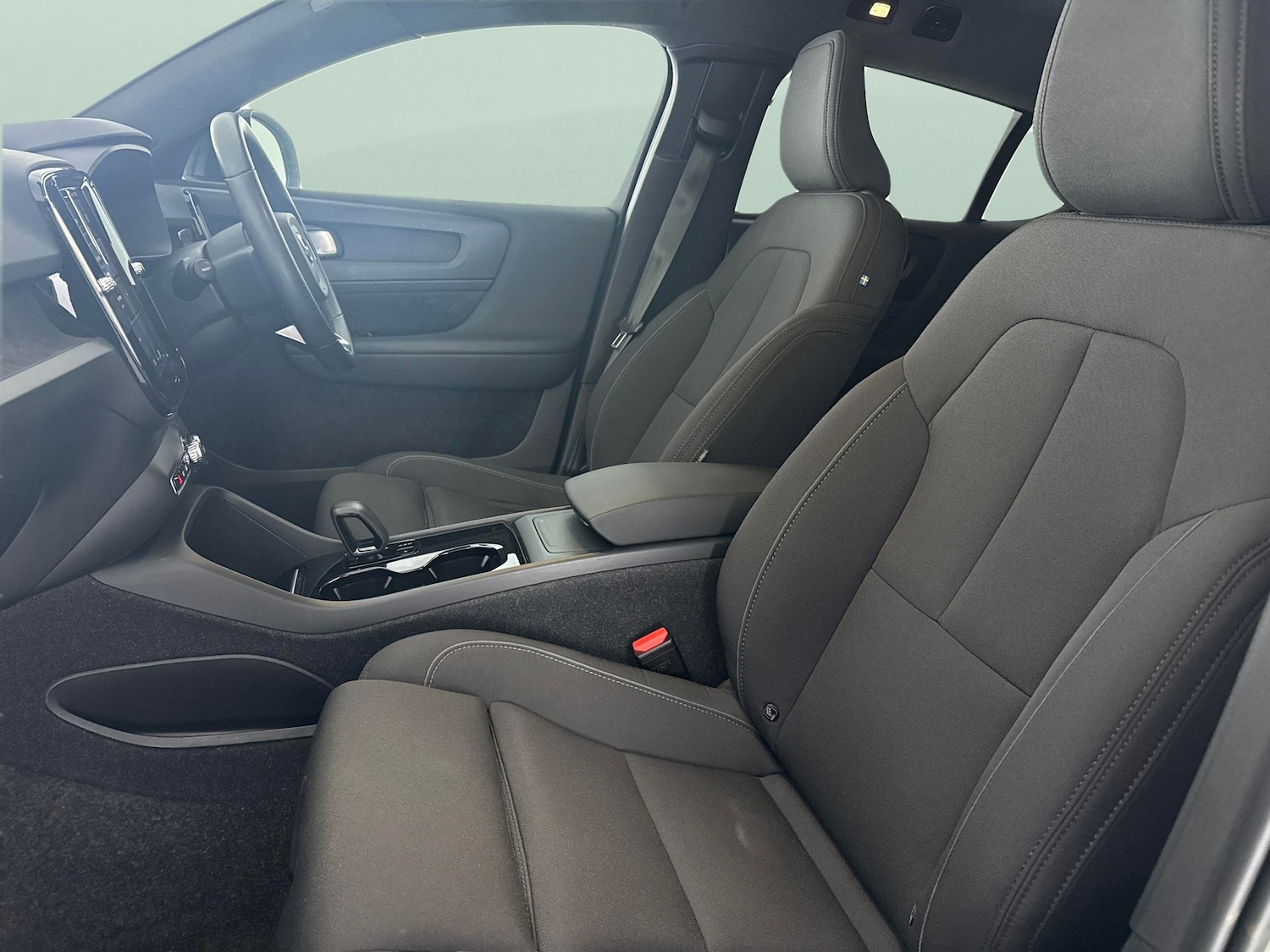 Used Volvo C40 2022 for sale - 77555754: Photo 4