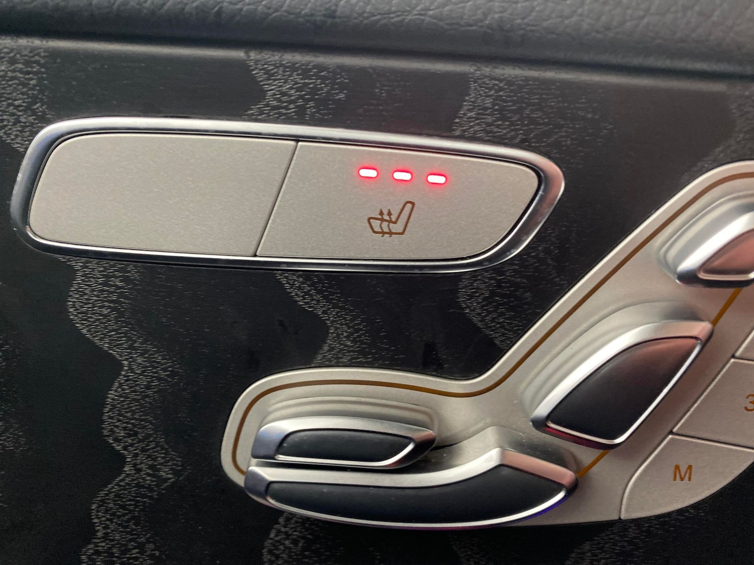 Used Mercedes-Benz GLC 2020 for sale - 77378893: Photo 19