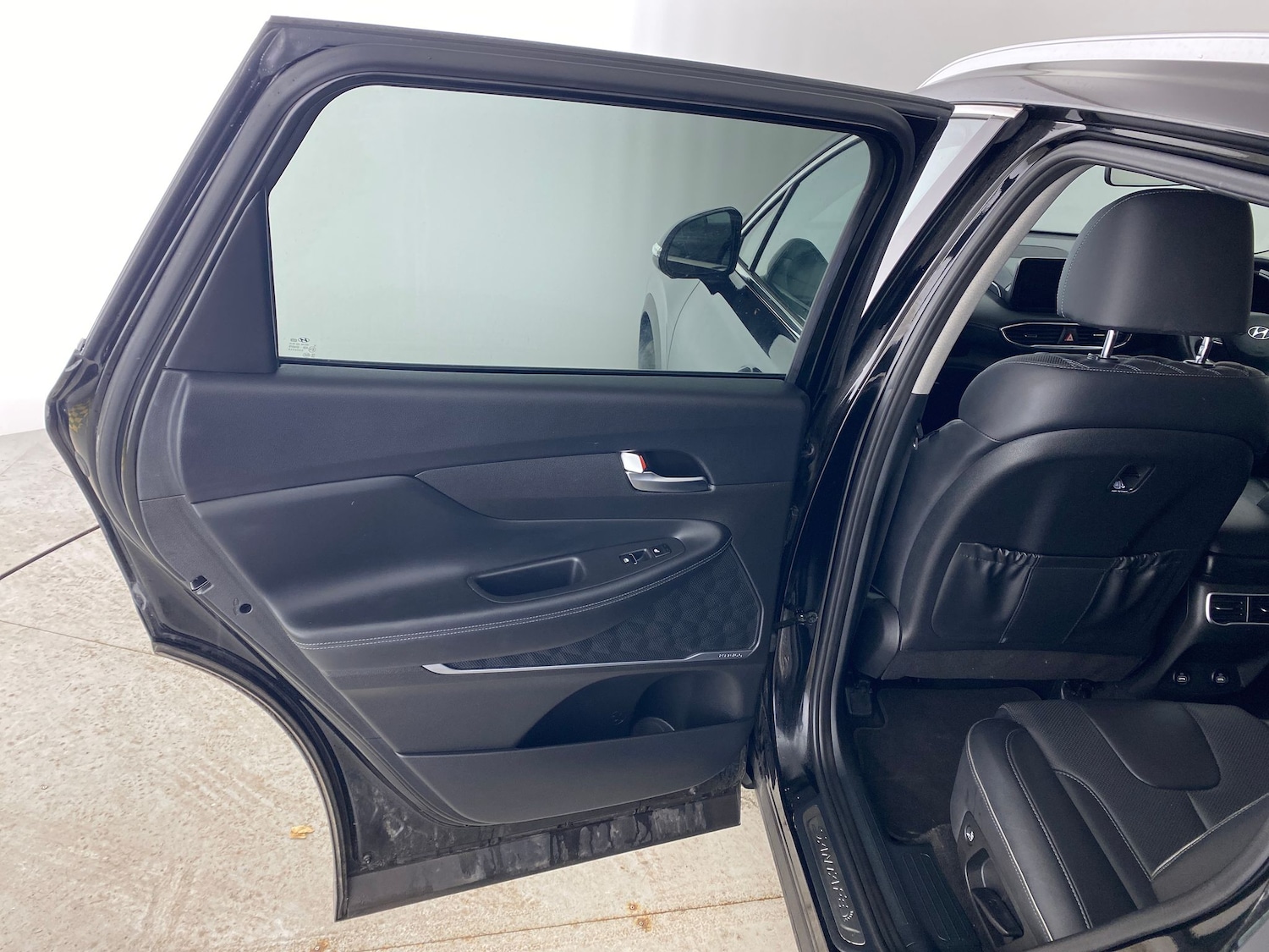 Used Hyundai Santa Fe 2022 for sale - 77367424: Photo 27