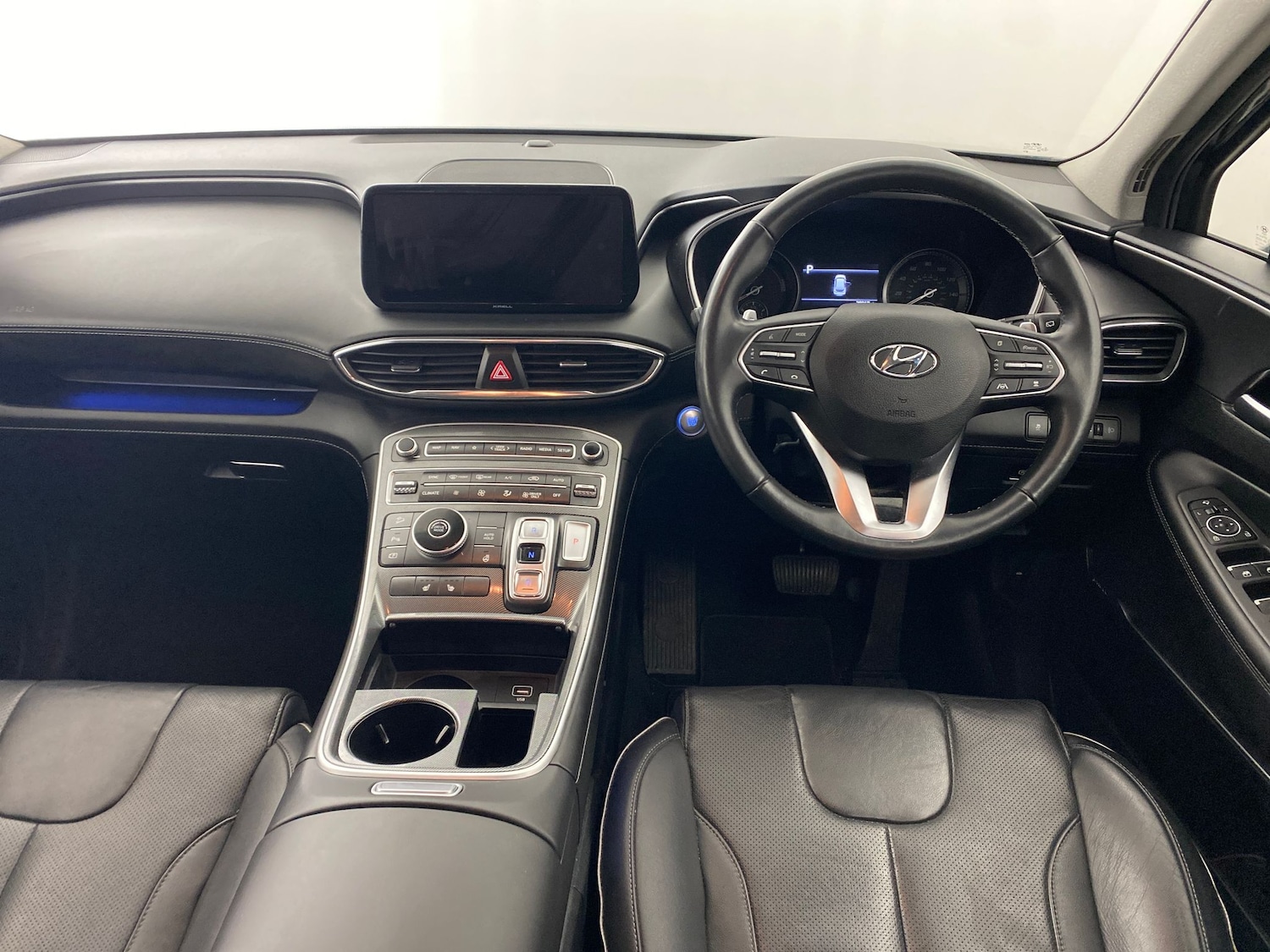 Used Hyundai Santa Fe 2022 for sale - 77367424: Photo 4