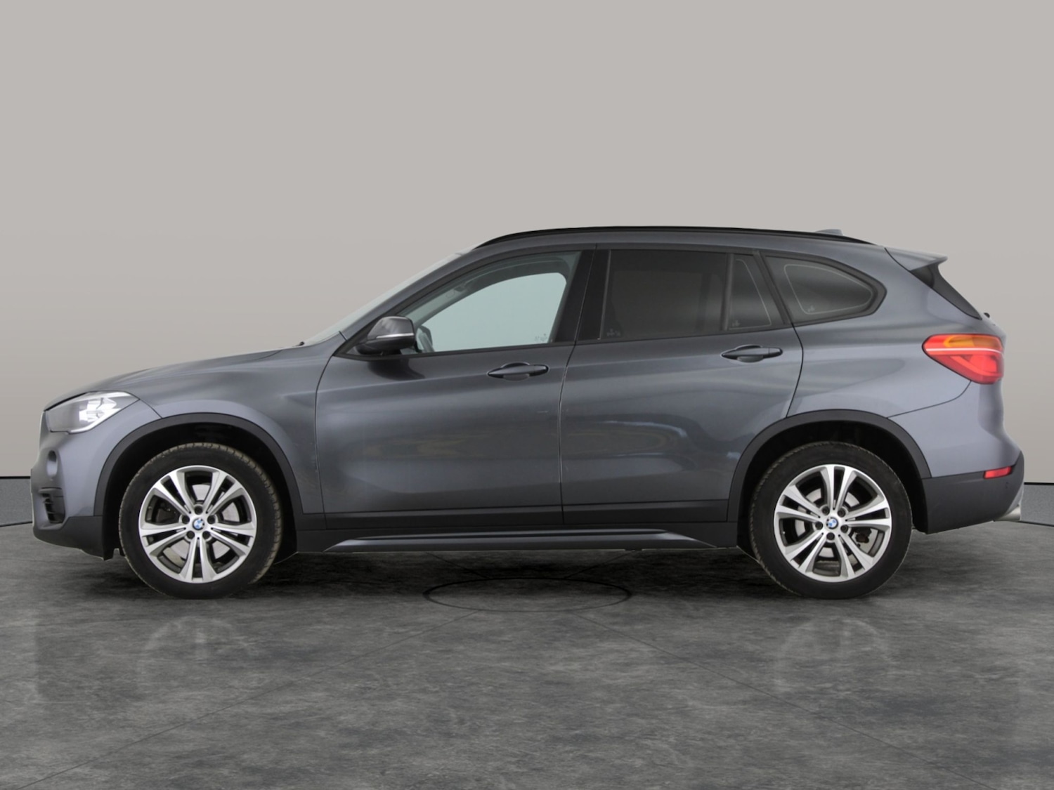 Used BMW X1 2018 for sale - 76640857: Photo 13