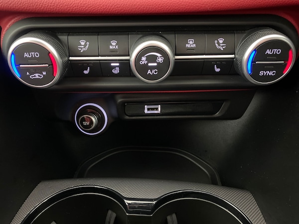 Used Alfa Romeo Giulia 2021 for sale - 76310643: Photo 24