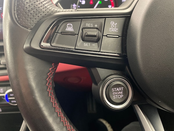 Used Alfa Romeo Giulia 2021 for sale - 76310643: Photo 28