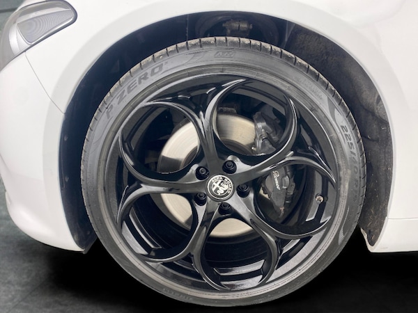 Used Alfa Romeo Giulia 2021 for sale - 76310643: Photo 31