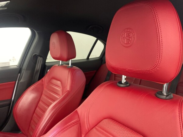 Used Alfa Romeo Giulia 2021 for sale - 76310643: Photo 7
