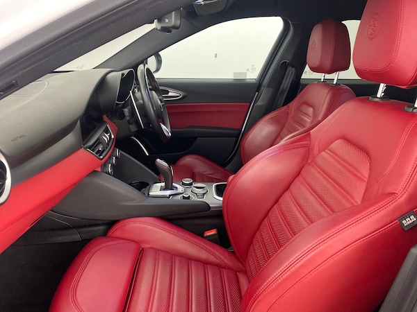 Used Alfa Romeo Giulia 2021 for sale - 76310643: Photo 9