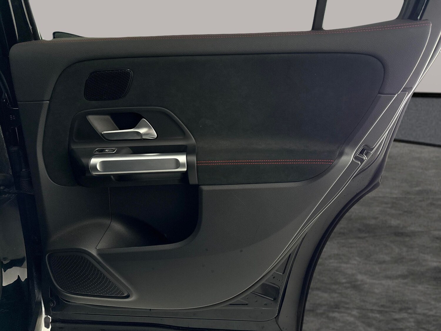 Used Mercedes-Benz EQB for sale - 77846137: Photo 34