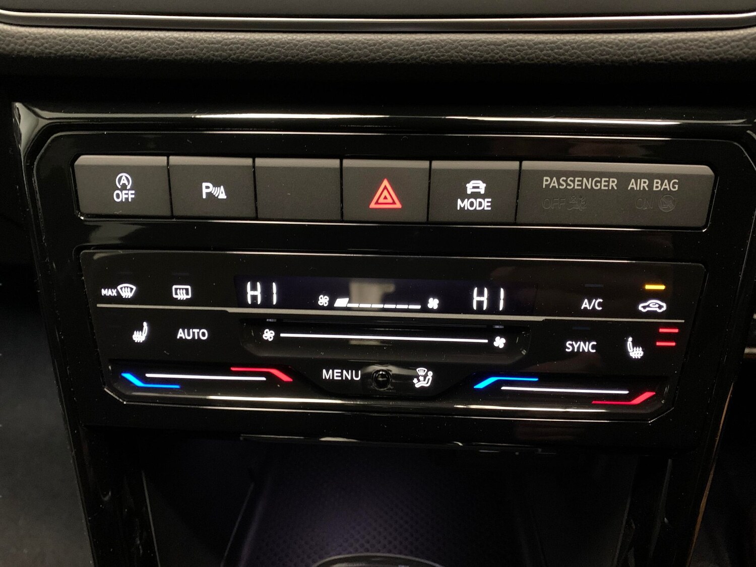 Used Volkswagen T-Cross for sale - 78139968: Photo 18