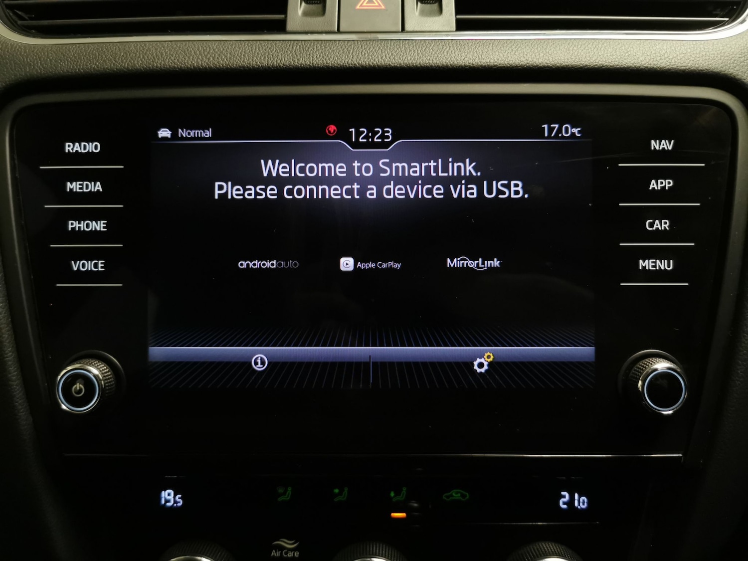 Used Skoda Octavia 2020 for sale - 76545032: Photo 17