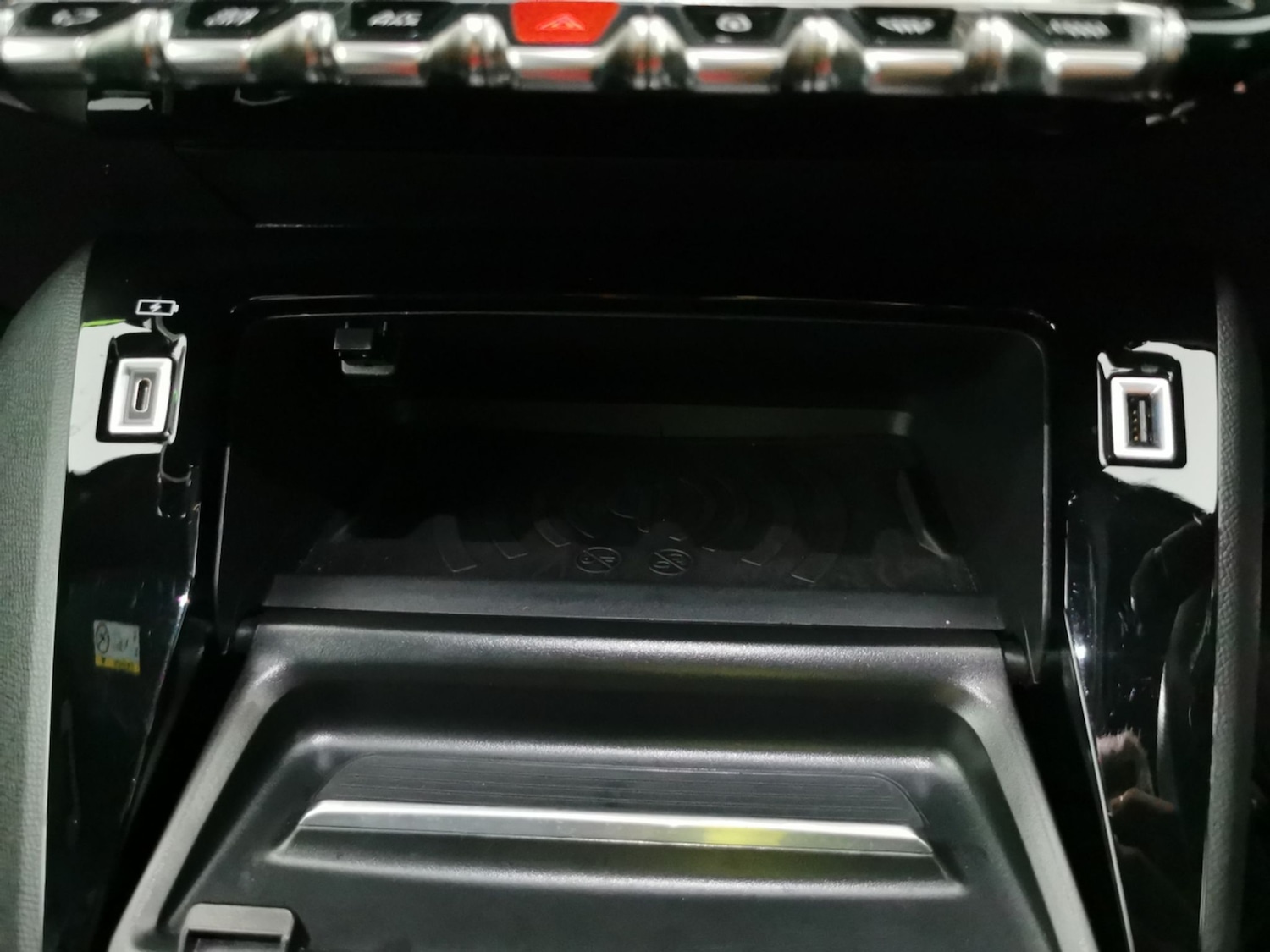 Used Peugeot 2008 2021 for sale - 77180399: Photo 21