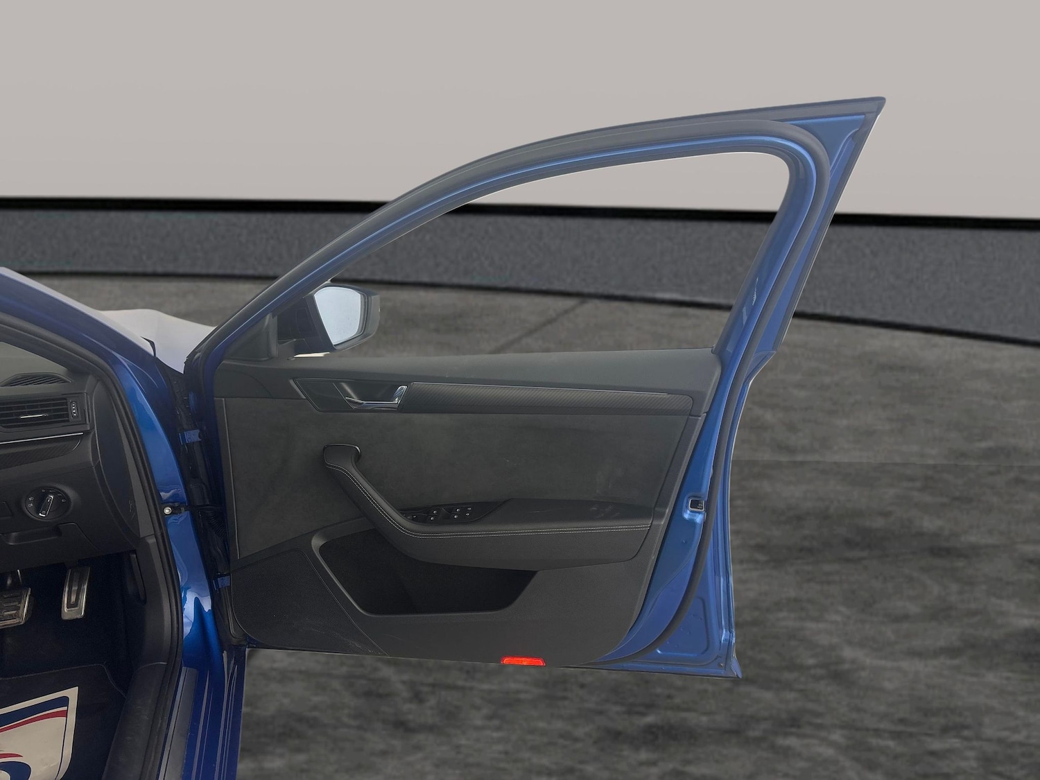 Used Skoda Superb 2023 for sale - 78166807: Photo 29