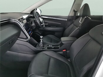 Used Hyundai TUCSON 2021 for sale - 76636366: Photo