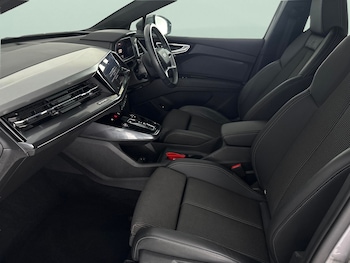 Used Audi Q4 e-tron 2023 for sale - 79151992: Photo