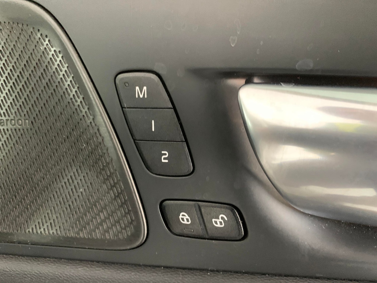 Used Volvo XC60 2023 for sale - 76889242: Photo 23