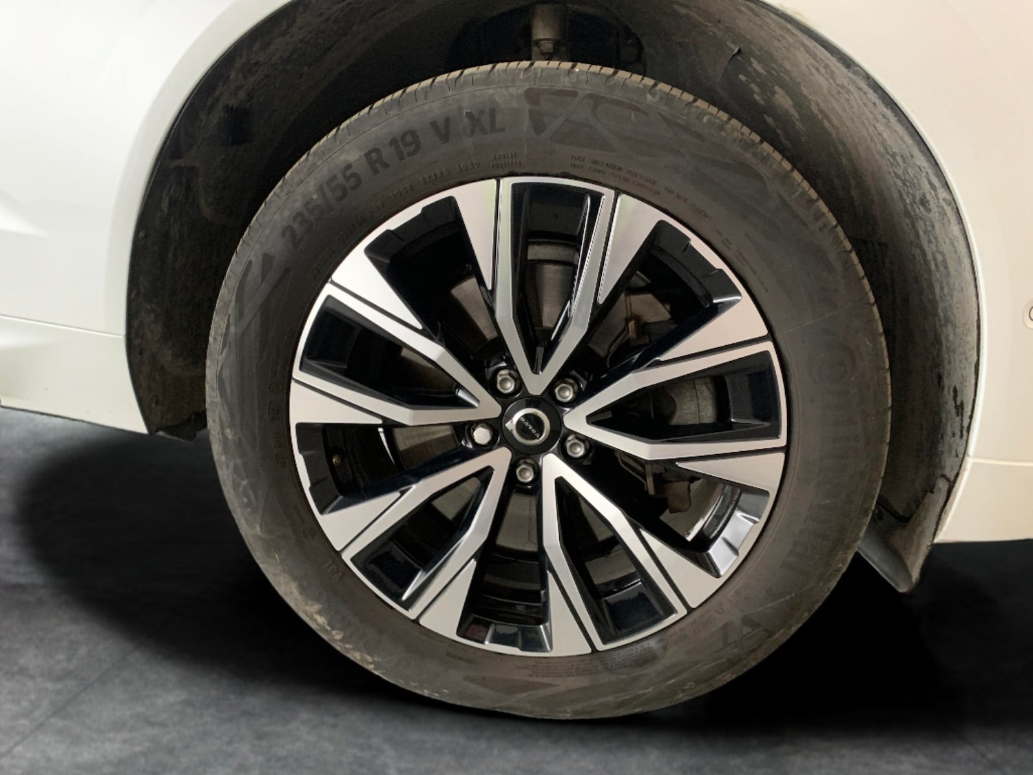 Used Volvo XC60 2023 for sale - 76889242: Photo 27