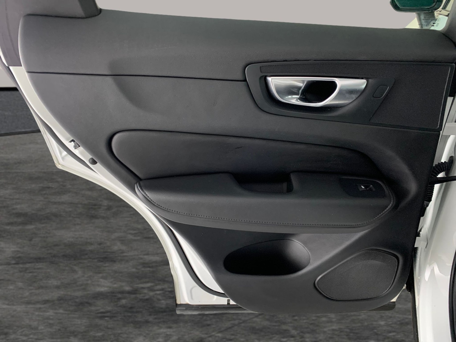 Used Volvo XC60 2023 for sale - 76889242: Photo 31