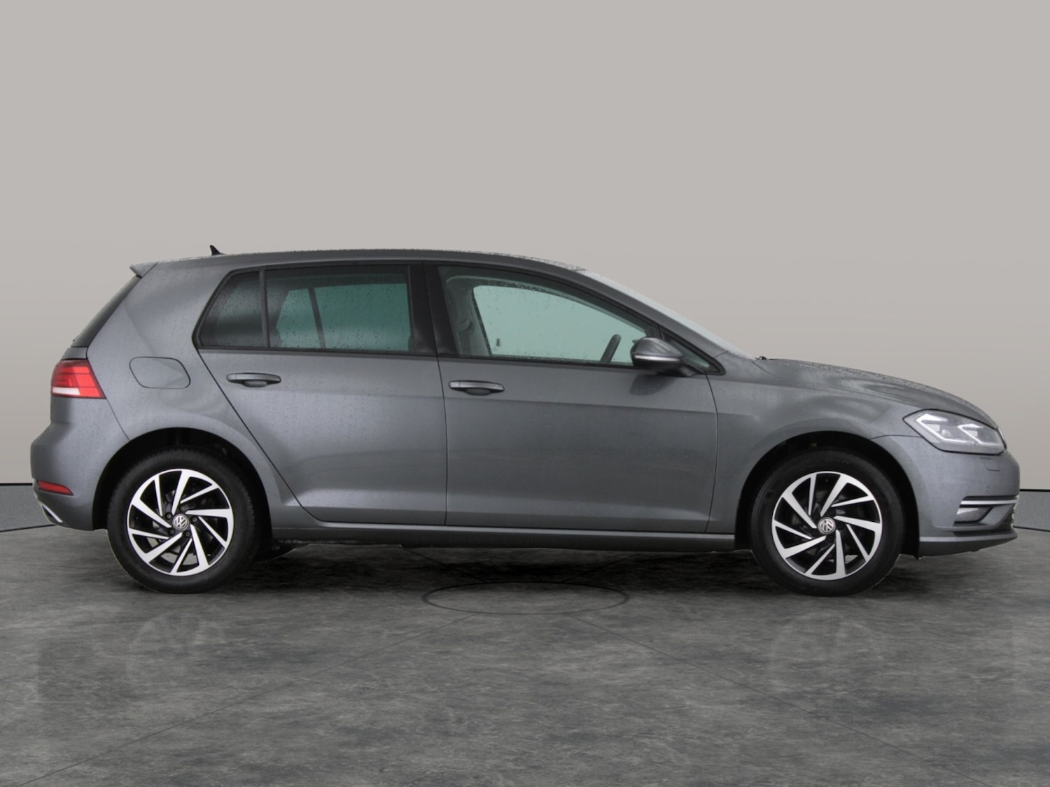Used Volkswagen Golf 2020 for sale - 76882203: Photo 8